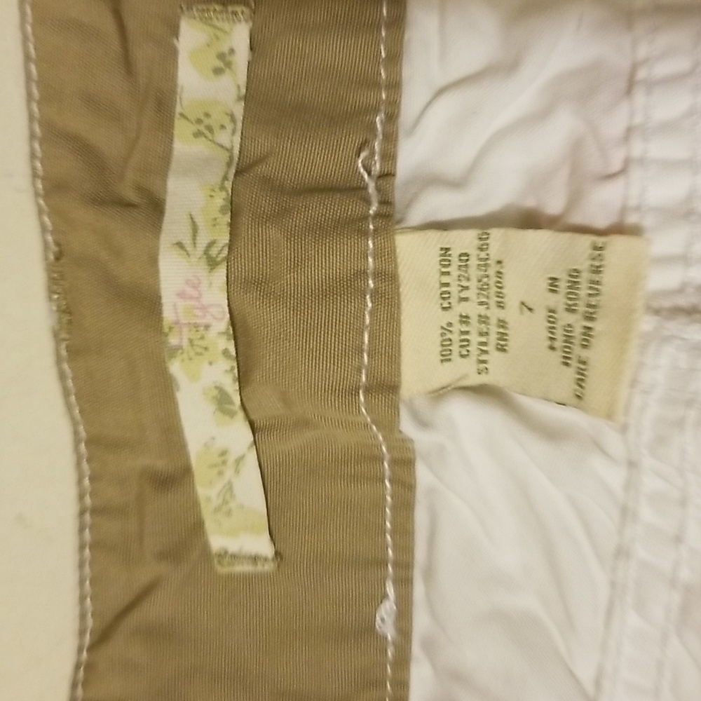 New Tyte White Cargo pants Size 7 with green belt. - Picture 5 of 5
